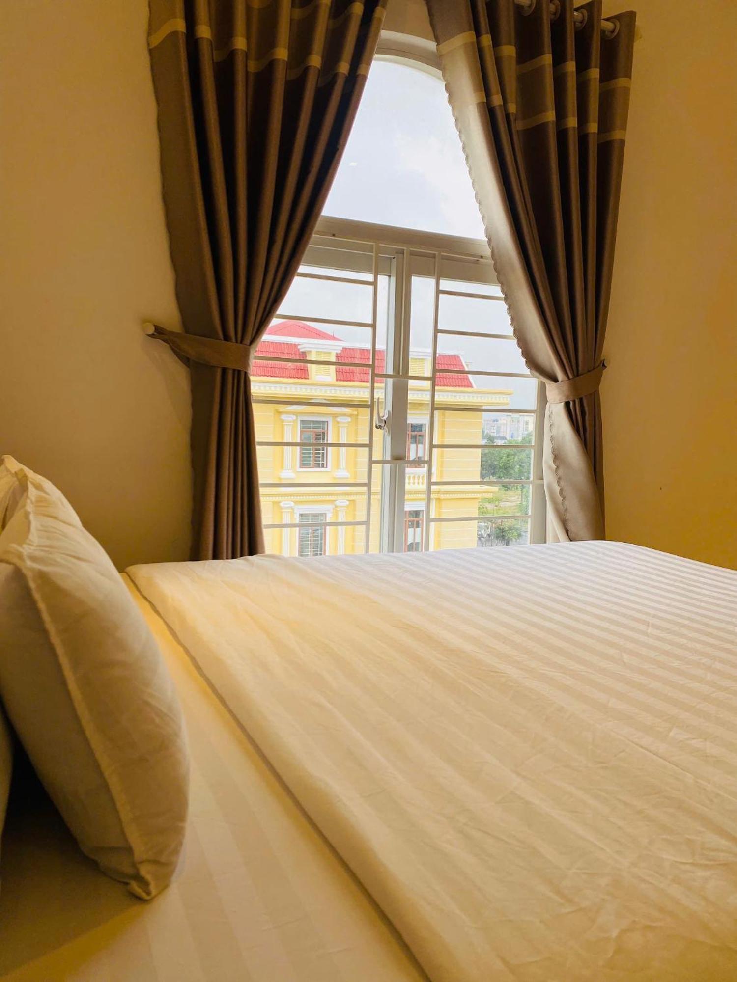 Khach San Romo Hotel Quang Ngai Bagian luar foto