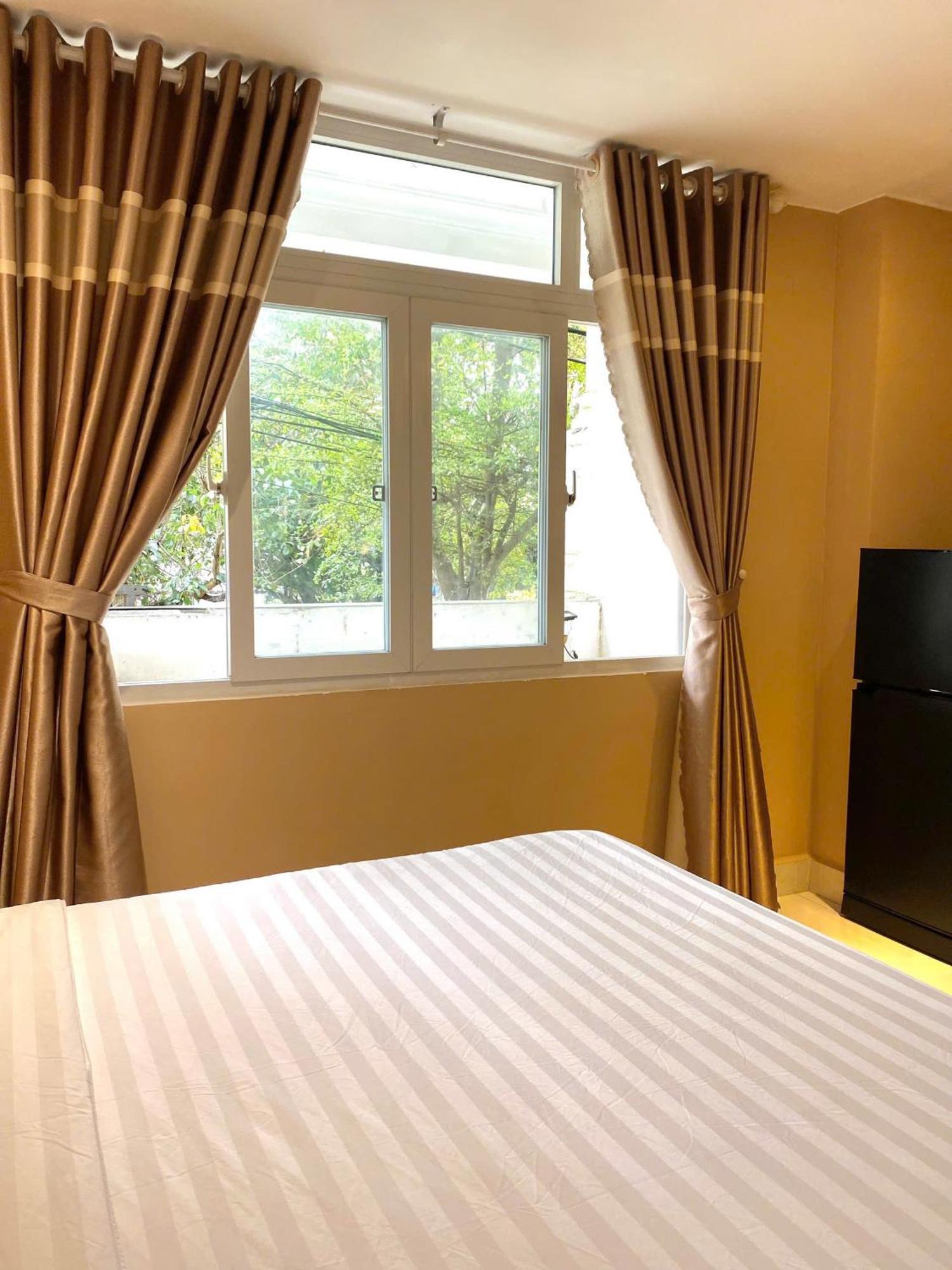 Khach San Romo Hotel Quang Ngai Bagian luar foto