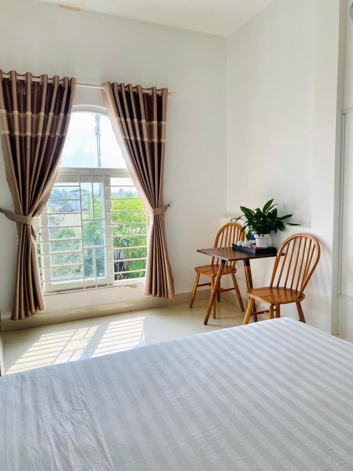 Khach San Romo Hotel Quang Ngai Bagian luar foto