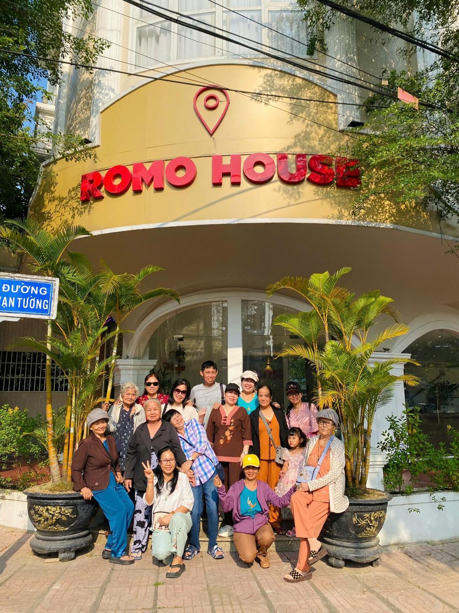 Khach San Romo Hotel Quang Ngai Bagian luar foto